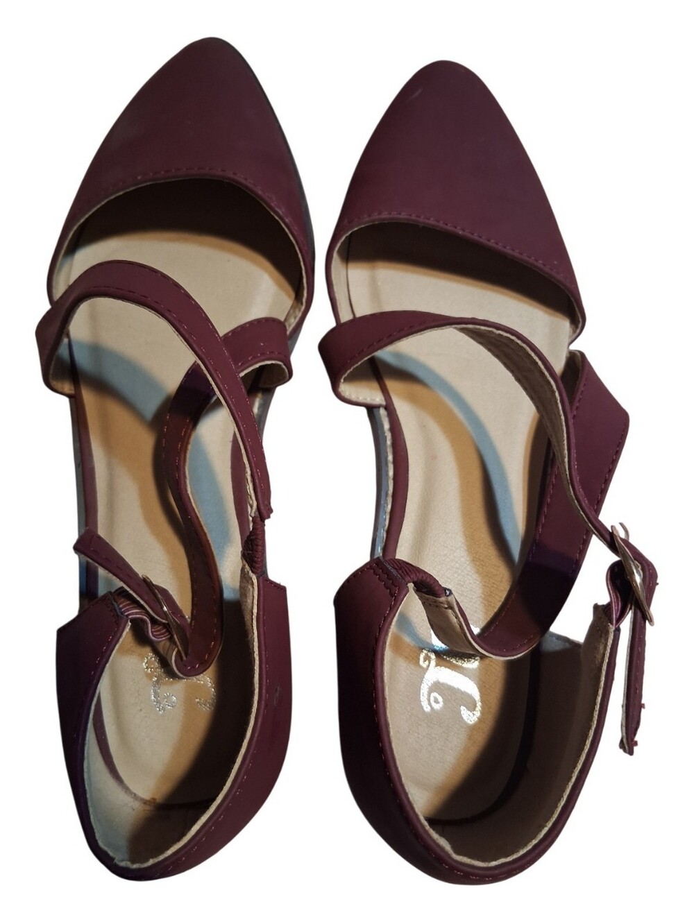 Burgundy Pointed Toe Criss Cross Strappy D'Orsay Flats Size 7 Journee Collection - Picture 9 of 9